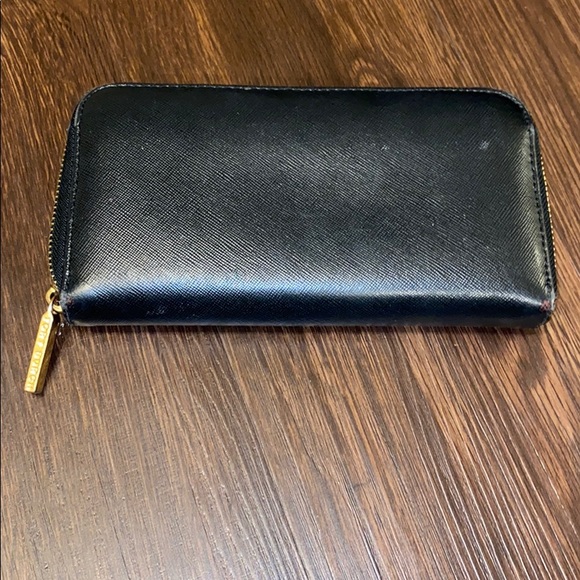 Tory Burch Wallet - Picture 5 of 6